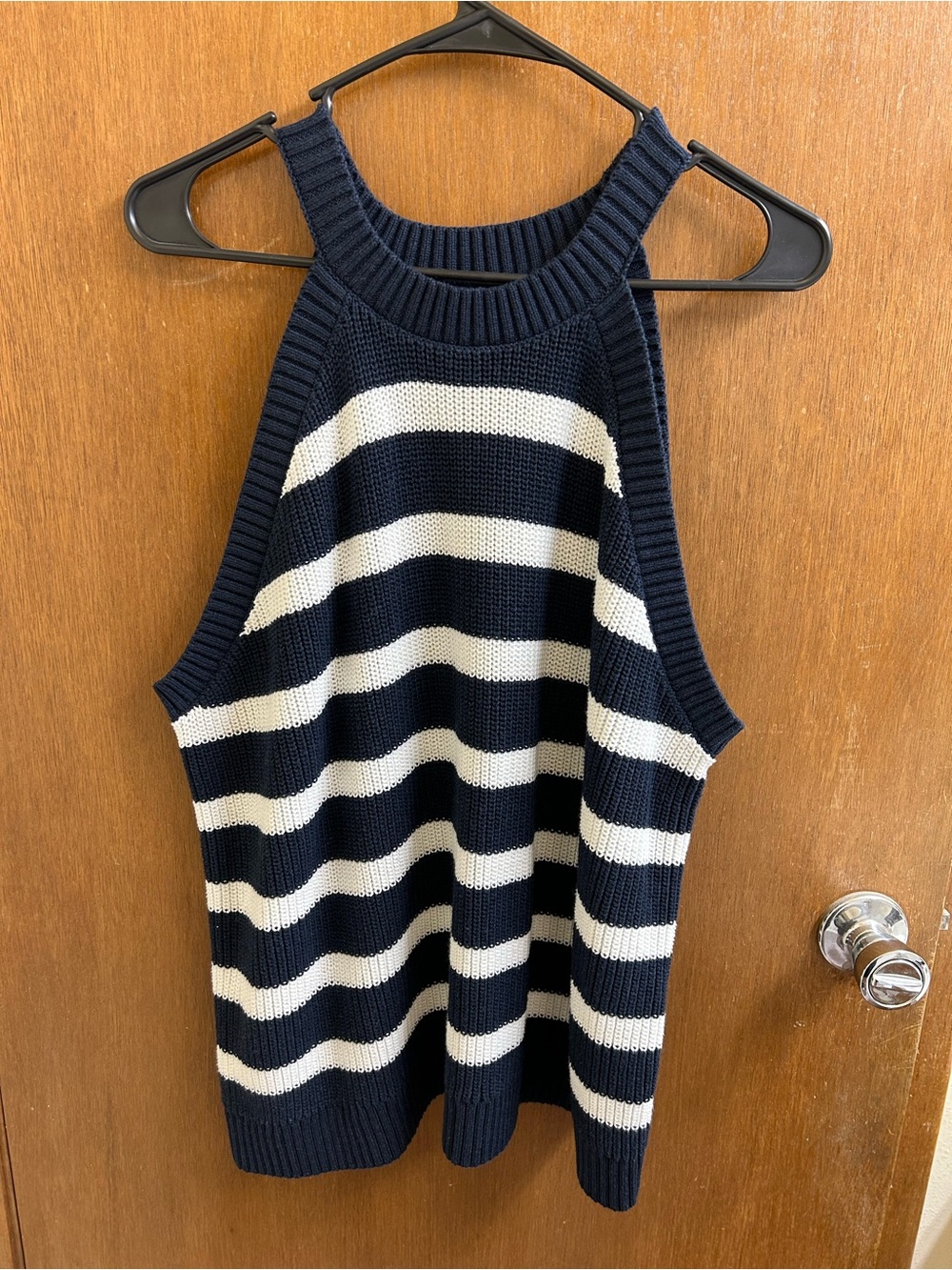 Old Navy Blue & White Sweater Tank XXL